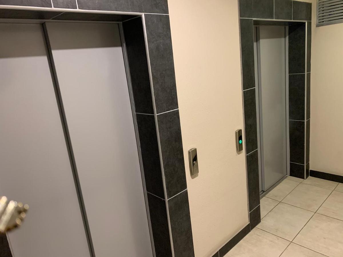 Vip Apartments 16 Одеса Екстериор снимка